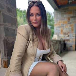 Carrie LaChance 👸🏻